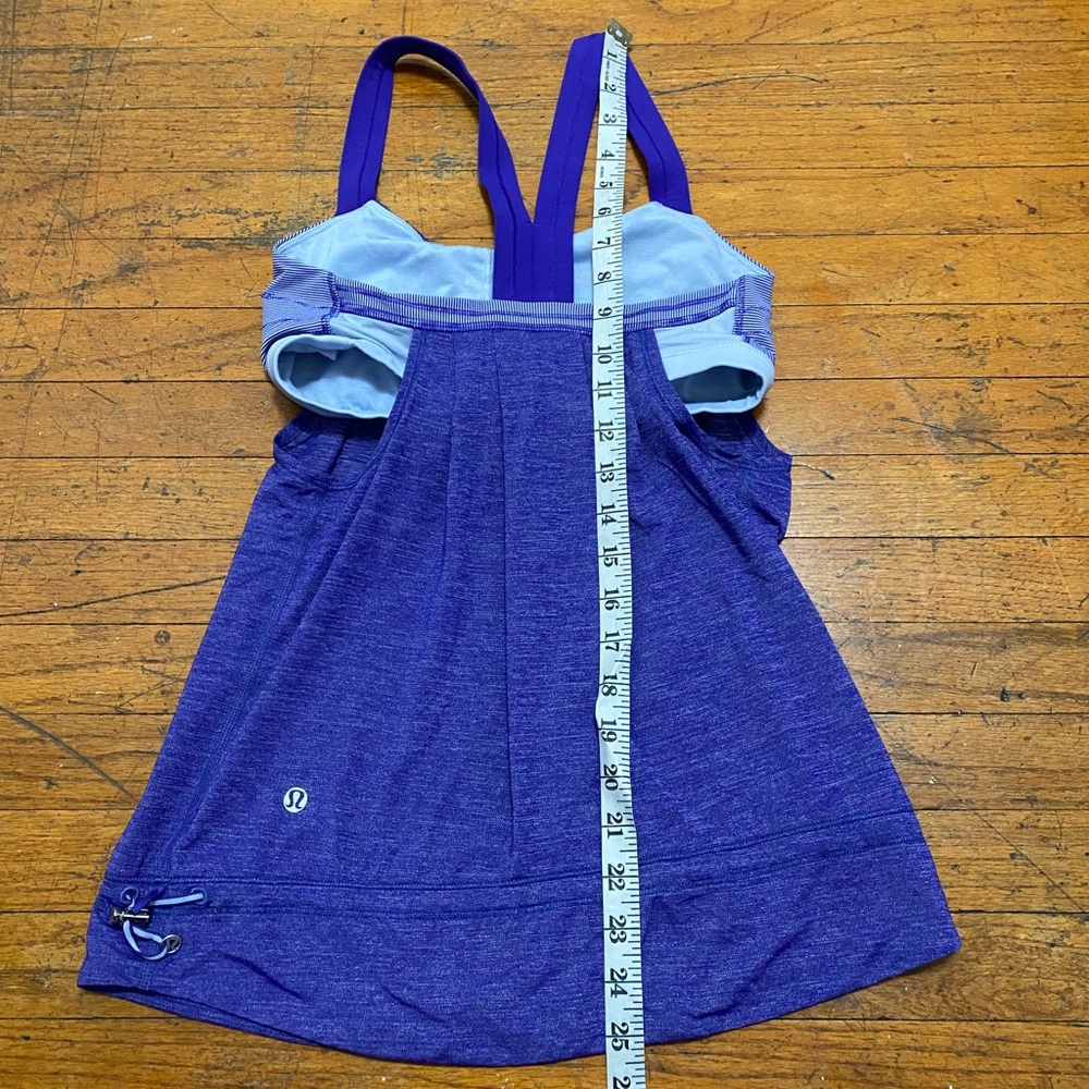 Lululemon Rest Less Tank Top Built In Bra Light Purple Stripe Women’s Size 6 EUC - Picture 9 of 9